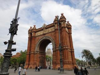 Édifice à El Camp de l´Arpa del Clot. Oportunidad de edificio en barcelona