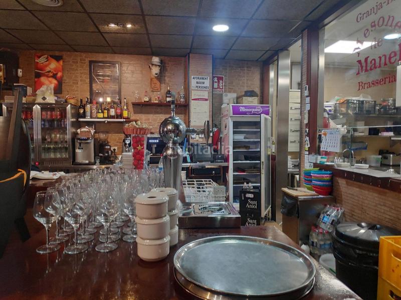 Foto 8ff29512-c084-4774-875a-3123d4ddba89. Traspaso local comercial traspaso de restaurante con licencia de barrestaurante en Castellar del Vallès