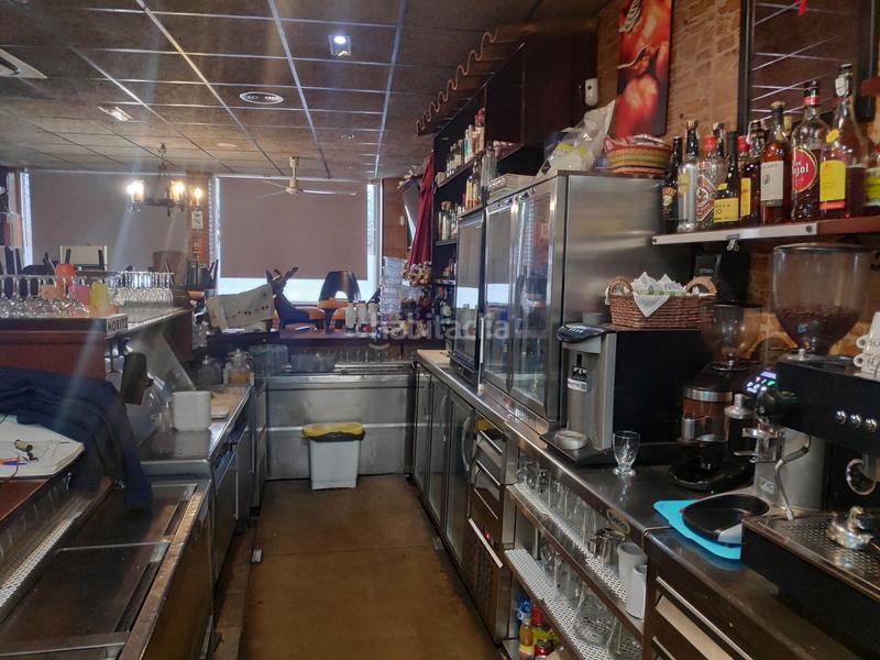 Foto ed25074b-7f22-468d-924d-39b25afd4f98. Traspaso local comercial traspaso de restaurante con licencia de barrestaurante en Castellar del Vallès