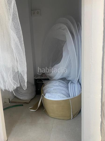 Foto 0eed3fb1-0050-4499-a72d-2caf765d7af2. Traspaso local comercial traspaso de boutique en esquina sant andreu, en Barcelona