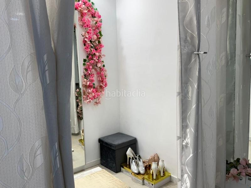 Foto 4f7e6825-14fa-45af-959e-b5a5b6902749. Traspaso local comercial traspaso de boutique en esquina sant andreu, en Barcelona