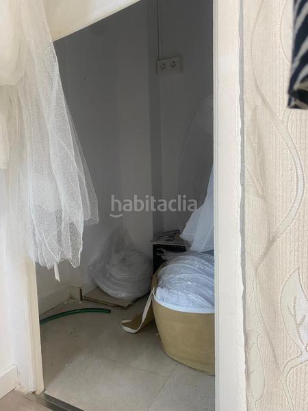 Foto 8f841cb8-e4b5-476c-81a9-3eabf89e3d69. Traspaso local comercial traspaso de boutique en esquina sant andreu, en Barcelona