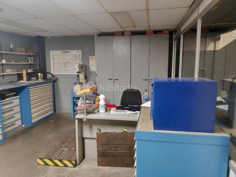 Foto 62ebe6b6-855e-4899-b14e-ae2c44e5ac3f. Nau industrial a Centre Hospitalet de Llobregat (L´)