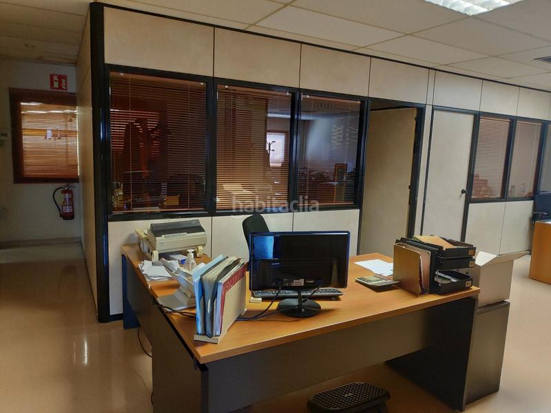 Foto 7db2ab10-ea03-424f-8501-6af365bb61b6. Nau industrial a Centre Hospitalet de Llobregat (L´)