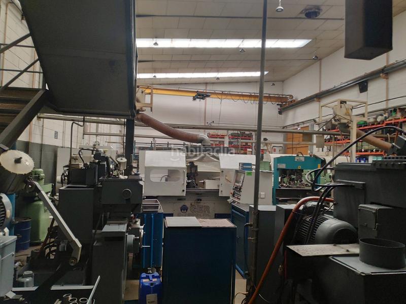 Foto 9a8d7c2c-a67e-43a8-bb30-6ff264e1492d. Nau industrial a Centre Hospitalet de Llobregat (L´)