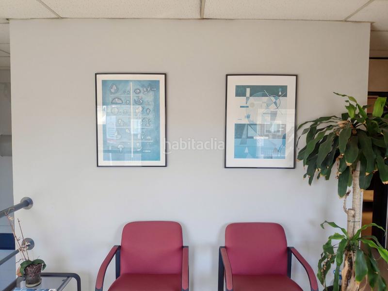 Foto f036fc63-fc67-42a6-8922-38c32ab7cda3. Nau industrial a Centre Hospitalet de Llobregat (L´)