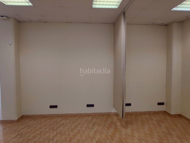 Foto 0173c6af-0ae8-4f27-aca4-9395bd146d75. Locale commerciale in Lledoner Granollers