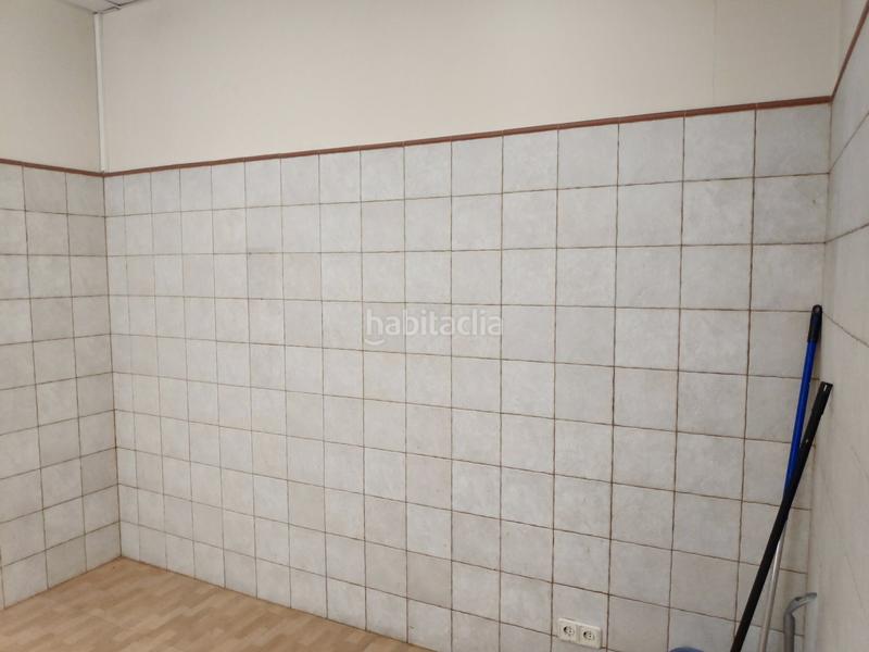 Foto 69b88576-3775-4221-9d17-fa9ad21bc04a. Locale commerciale in Lledoner Granollers