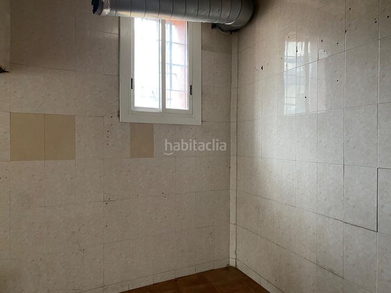 Foto 06a86ded-2196-4664-9f38-241b0c1f6f0f. Local comercial local en venta en Olesa de Montserrat