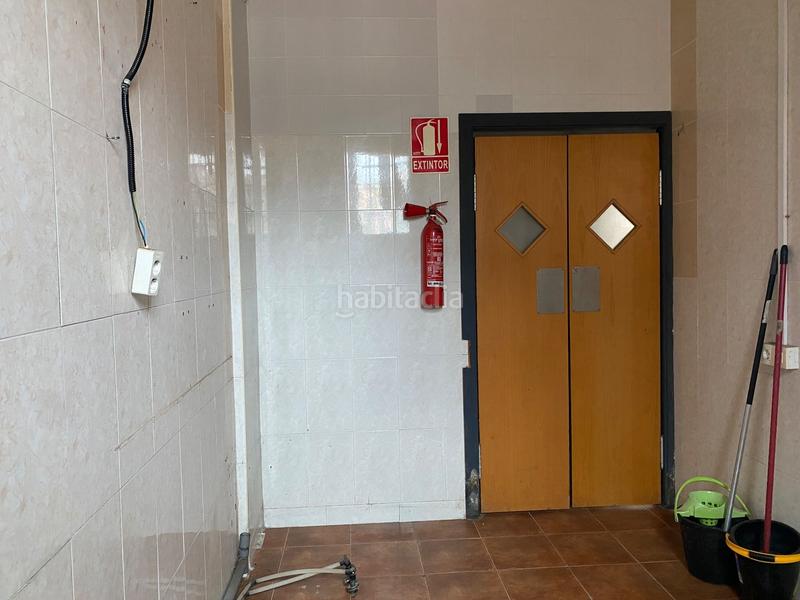 Foto d8c478c9-086e-4737-a5e2-352d61890b6b. Local comercial local en venta en Olesa de Montserrat