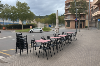 Traspàs Local Comercial a Torrent Ballester. Traspaso de bar en viladecans con alta rentabilidad y terraza ac