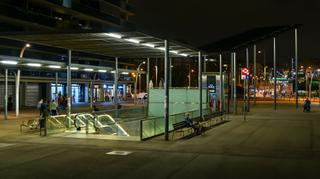 Traspàs Local Comercial a Gorg. Traspaso de bar con vivienda en badalona zona gorg