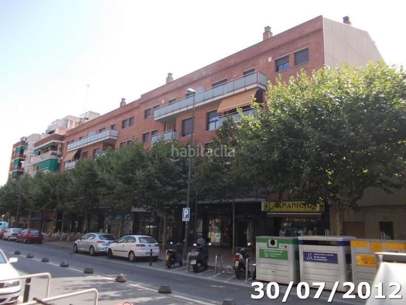 Foto 0e4c74d9-8013-4d48-a035-72000b53d115. Traspaso local comercial traspaso de peluquería , barcelona en Barberà del Vallès