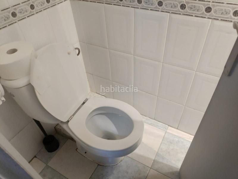 Foto 985c8641-2d01-49c4-ad17-56b179f557b8. Pas-de-porte local commercial dans Martinica - Ateneu Cerdanyola del Vallès