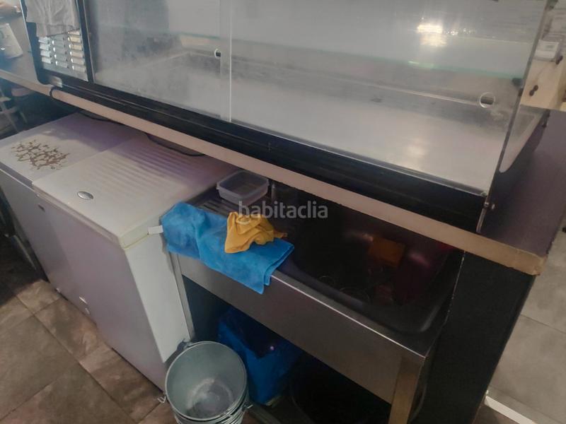 Foto a1f4b2d1-6d7a-400f-9b66-85733cf90ff9. Pas-de-porte local commercial dans La Marina del Port Barcelona