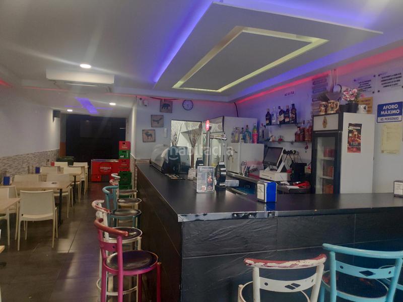 Foto 8a3d770e-ac43-4d0a-a338-c243ce518db6. Transfer business premise in La Marina del Port Barcelona