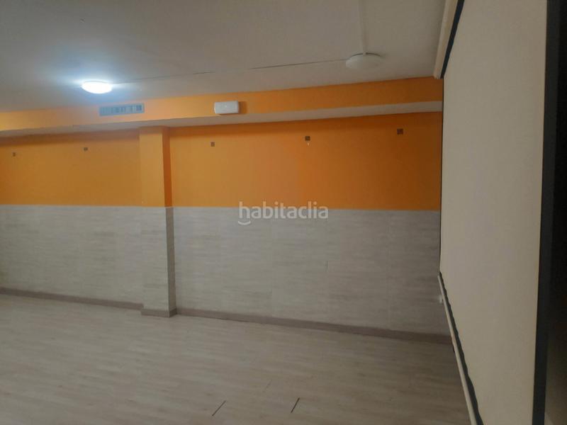 Foto a384b332-0e47-4609-8160-2d9f3cbd610d. Transfer business premise in La Marina del Port Barcelona