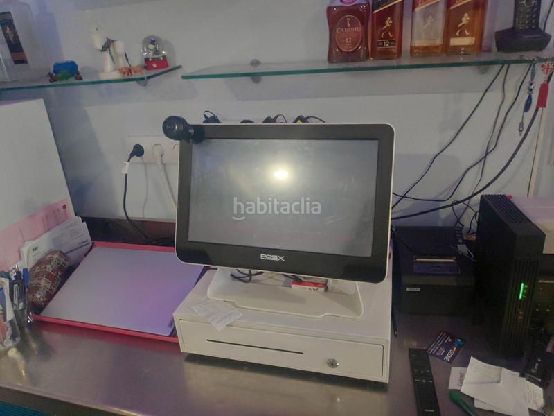 Foto 4bbd21c1-3ba5-4786-b8a6-097f21f7a3ad. Trapasso locale commerciale in La Marina del Port Barcelona