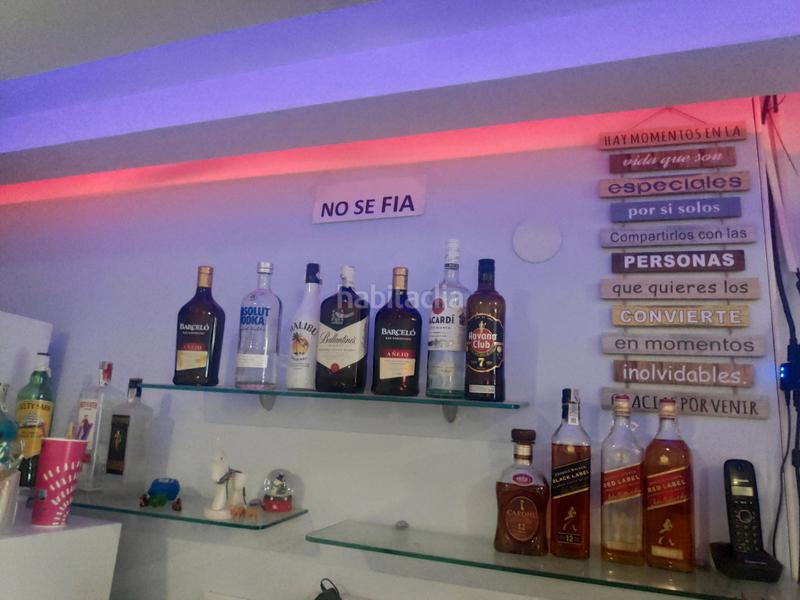 Foto ee500eb0-fcd2-4ca0-9205-236a8ed7969c. Trapasso locale commerciale in La Marina del Port Barcelona