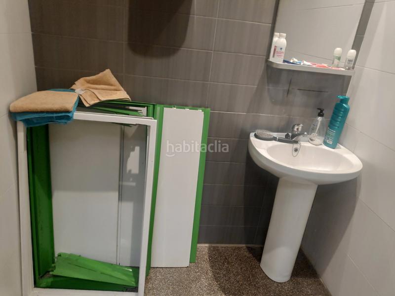 Foto 14d51d79-e66c-4b2c-80f9-048d6e353c98. Pas-de-porte local commercial dans La Verneda - La Pau Barcelona