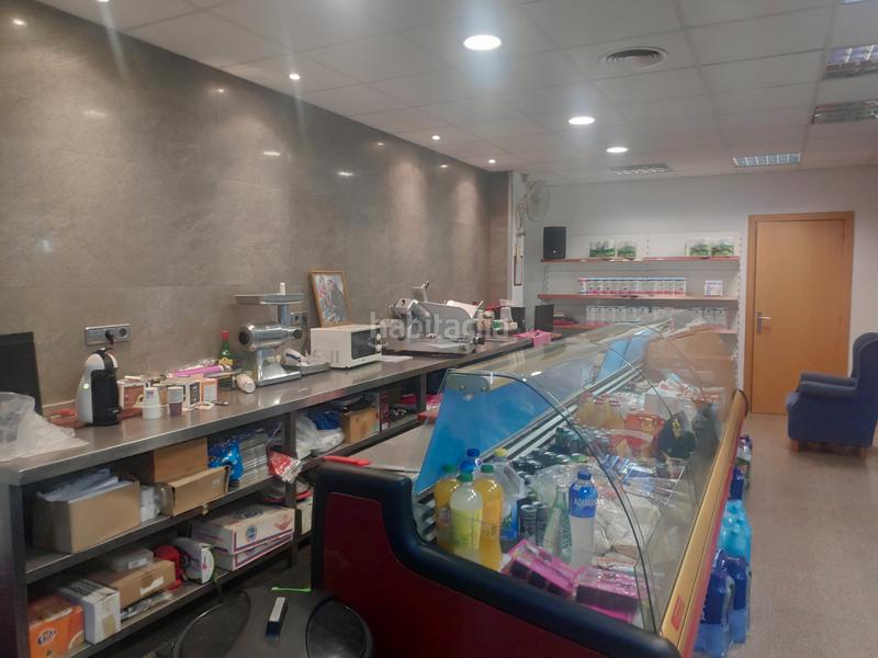 Foto ed256f03-05ed-492a-a529-c3ee524edc36. Pas-de-porte local commercial dans La Verneda - La Pau Barcelona