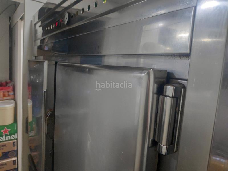 Foto 0df26e85-7566-4049-bc04-4fe7b144b148. Pas-de-porte local commercial dans La Torrassa Hospitalet de Llobregat (L´)