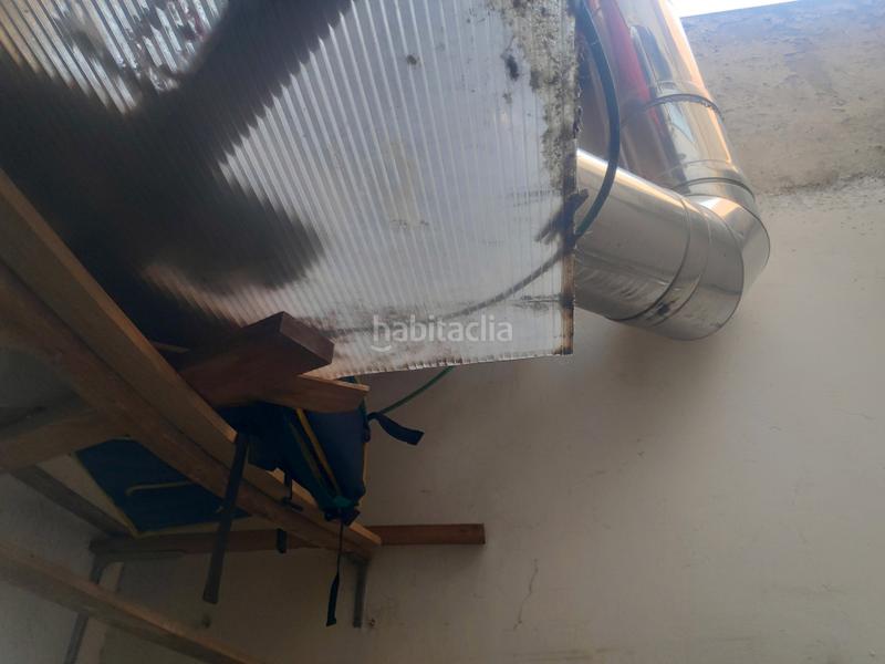 Foto a91baea6-b66b-4864-a5b4-4dbce92a9427. Pas-de-porte local commercial dans La Torrassa Hospitalet de Llobregat (L´)