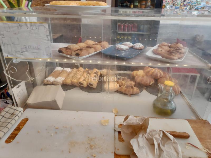 Foto 45a9fed6-0595-41af-bc39-ab63fae66491. Transfer business premise in Vila de Gràcia Barcelona