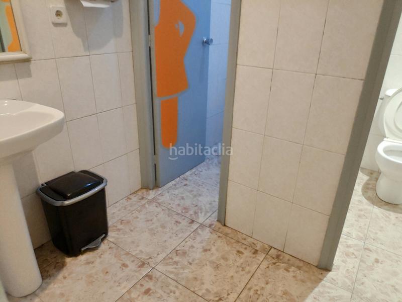 Foto 8eba4a2a-e91d-41b8-8970-5c01ab137f8e. Transfer business premise in Vila de Gràcia Barcelona