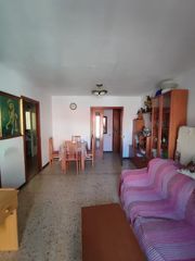 Etagenwohnung  Carrer del pintor togores. Venta piso en cerdanyola del vallès