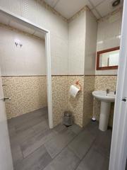 Local Comercial en Centre-Eixample-Can Llobet