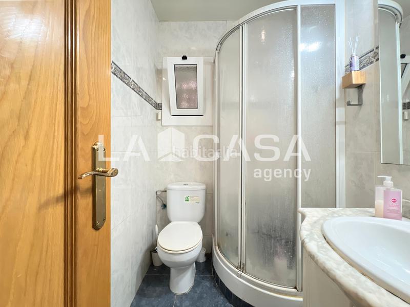 Foto 0fc051d0-6a97-4fb5-baa1-a505e483f795. Ground floor with heating in Porta Barcelona