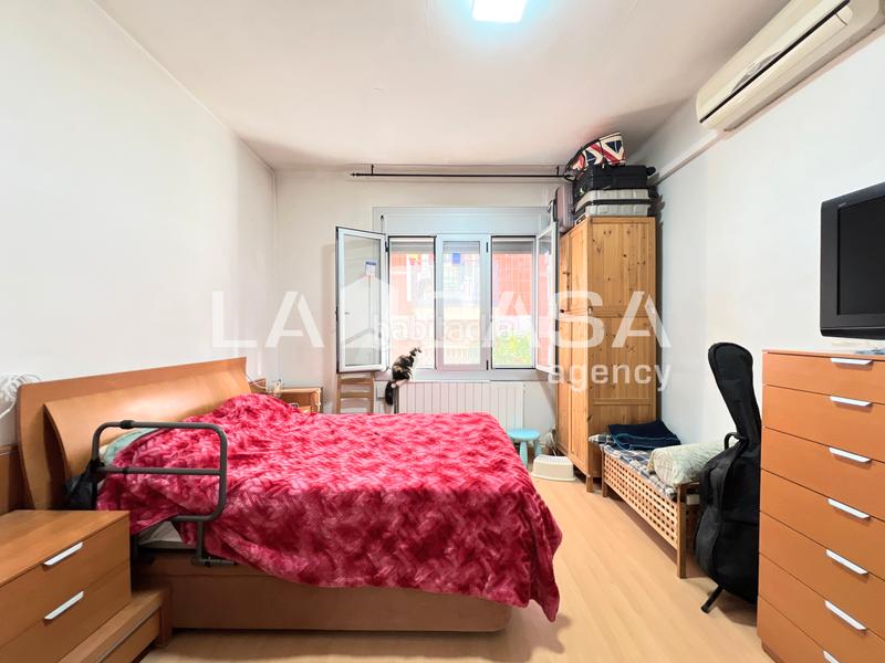 Foto b329e566-9d0c-4755-bc60-be0af9931d18. Rez-de-chaussée avec chauffage dans Porta Barcelona