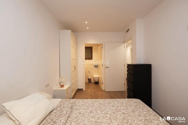 Foto a4f7bd9f-d228-41a0-9c6f-cee37808d9be. Etagenwohnung in Sant Antoni Barcelona