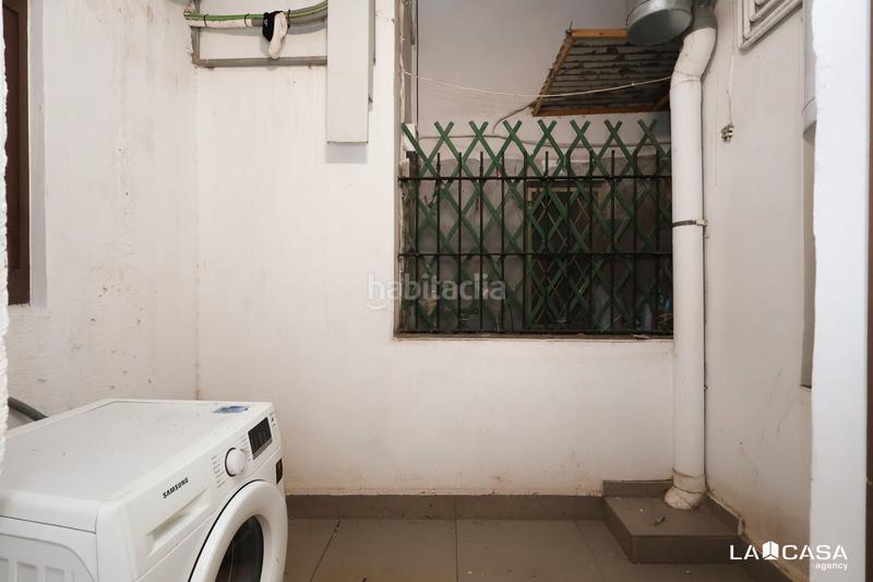 Foto c97e9fc7-b925-4886-b8bb-828882986ae0. Etagenwohnung in Sant Antoni Barcelona