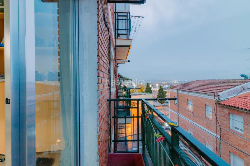 Foto d469a0fc-3b18-44f1-8fc2-58dbf9a496cd. Piso vivienda con balcon ite apta en Buena Vista Madrid