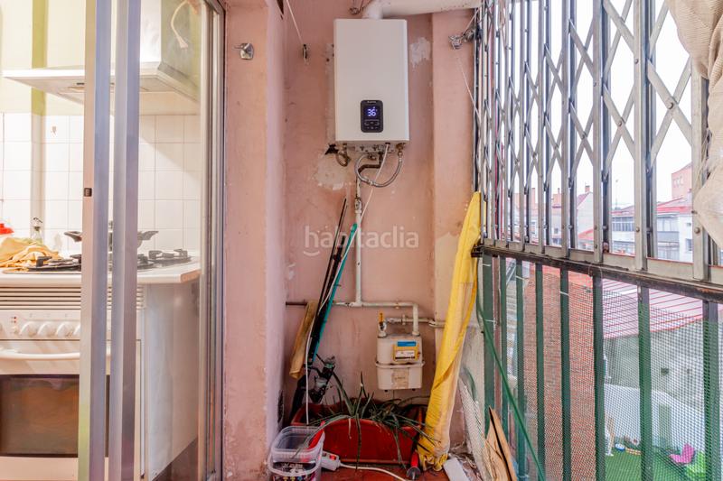 Foto d9a964ee-26e3-467a-8a36-74600ad9d488. Piso vivienda con balcon ite apta en Buena Vista Madrid