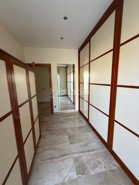 Foto 595ce9ee-3723-41ce-b2fa-40b92b8c38ef. Casa con riscaldamento parcheggio in Can Tintorer-Can Tries Gavà