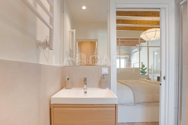 Foto 8ab506fe-57f2-415e-803f-3b885bd7339a. Flat in Vila de Gràcia Barcelona