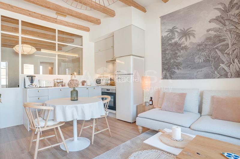 Foto 8d9dd07a-0113-4090-b494-2be323dd4acf. Flat in Vila de Gràcia Barcelona