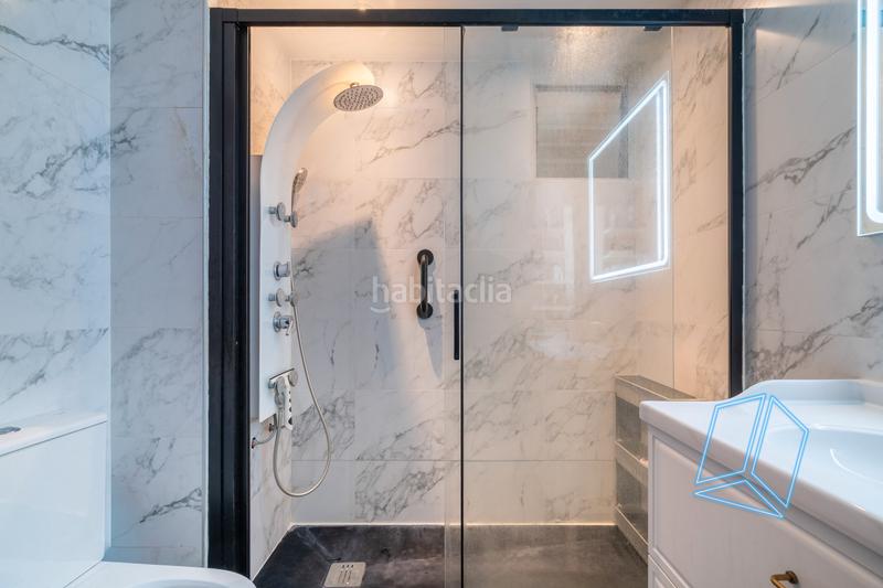 Foto f7869e59-845a-4de1-b6c2-5b7cb4f42ef9. Appartement avec chauffage dans La Marina del Port Barcelona