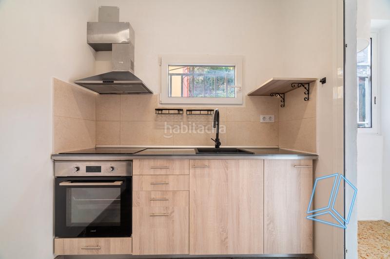 Foto d9f34168-cd26-4e63-a4ac-5de486858799. Flat with heating in Sant Genís dels Agudells Barcelona