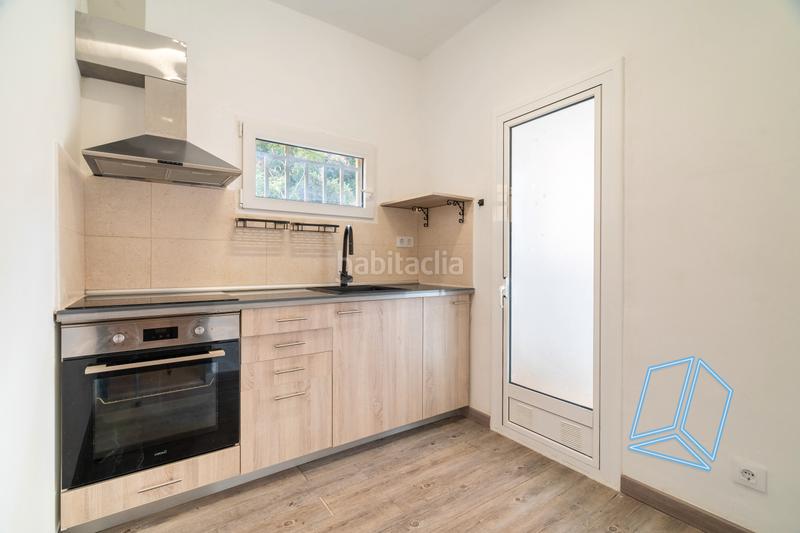 Foto e2f438ed-399c-4808-b4d9-9967fbd9d036. Flat with heating in Sant Genís dels Agudells Barcelona