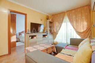 Pis  Passeig de la verneda. Piso vpo listo para entrar a vivir