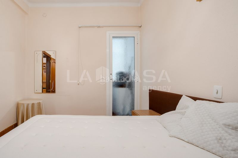 Foto 2b109b9c-dc9a-4a7b-a3a1-be2d42df7d4f. Pis a Besòs - Maresme Barcelona