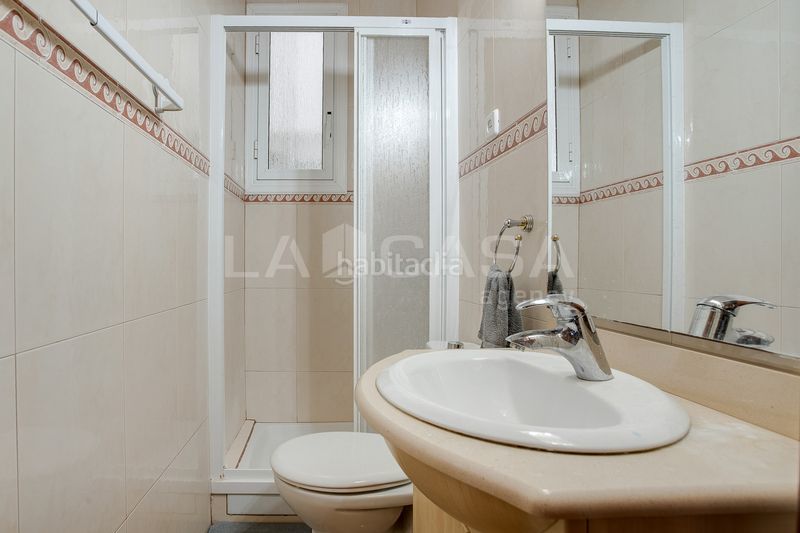 Foto 4000c0ee-2c7b-4967-a878-515626ee4678. Pis a Besòs - Maresme Barcelona