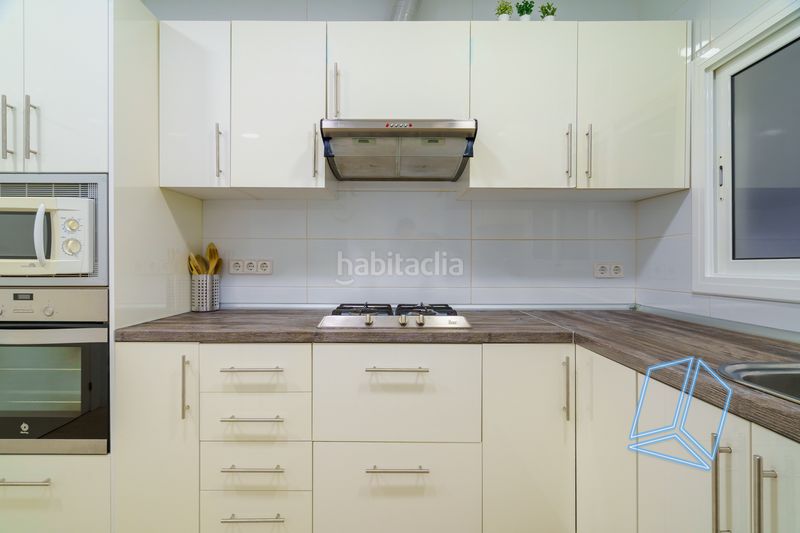 Foto 031abd6a-d291-4132-850a-d53140b377eb. Pis a Baix Guinardó Barcelona