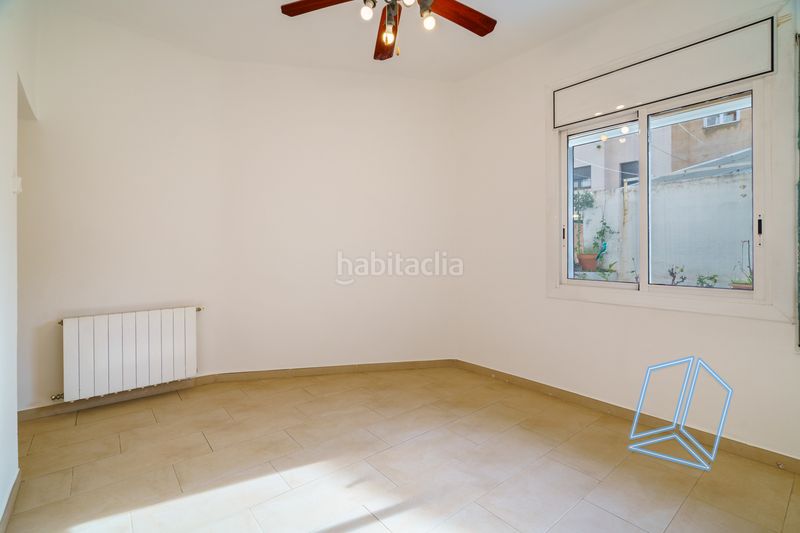 Foto 5c0bbd6b-3cdd-40ac-bdad-c7eba3fdc225. Pis a Baix Guinardó Barcelona