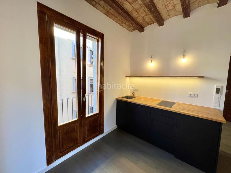 Foto a4f0bd00-0470-4cbf-810d-7fc10e8cde74. Pis a Barceloneta Barcelona