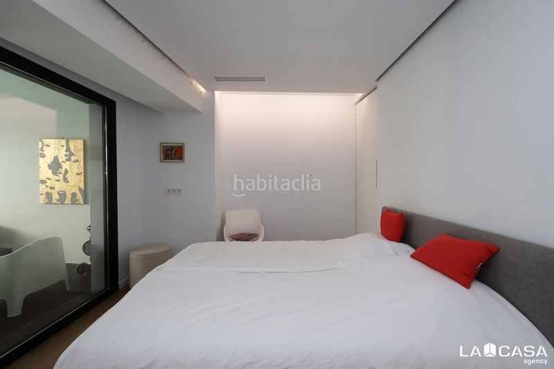 Foto 40625677-3207-4359-bdd7-9946c7fda259. Dúplex amb piscina a St. Pere - Sta. Caterina - El Born Barcelona